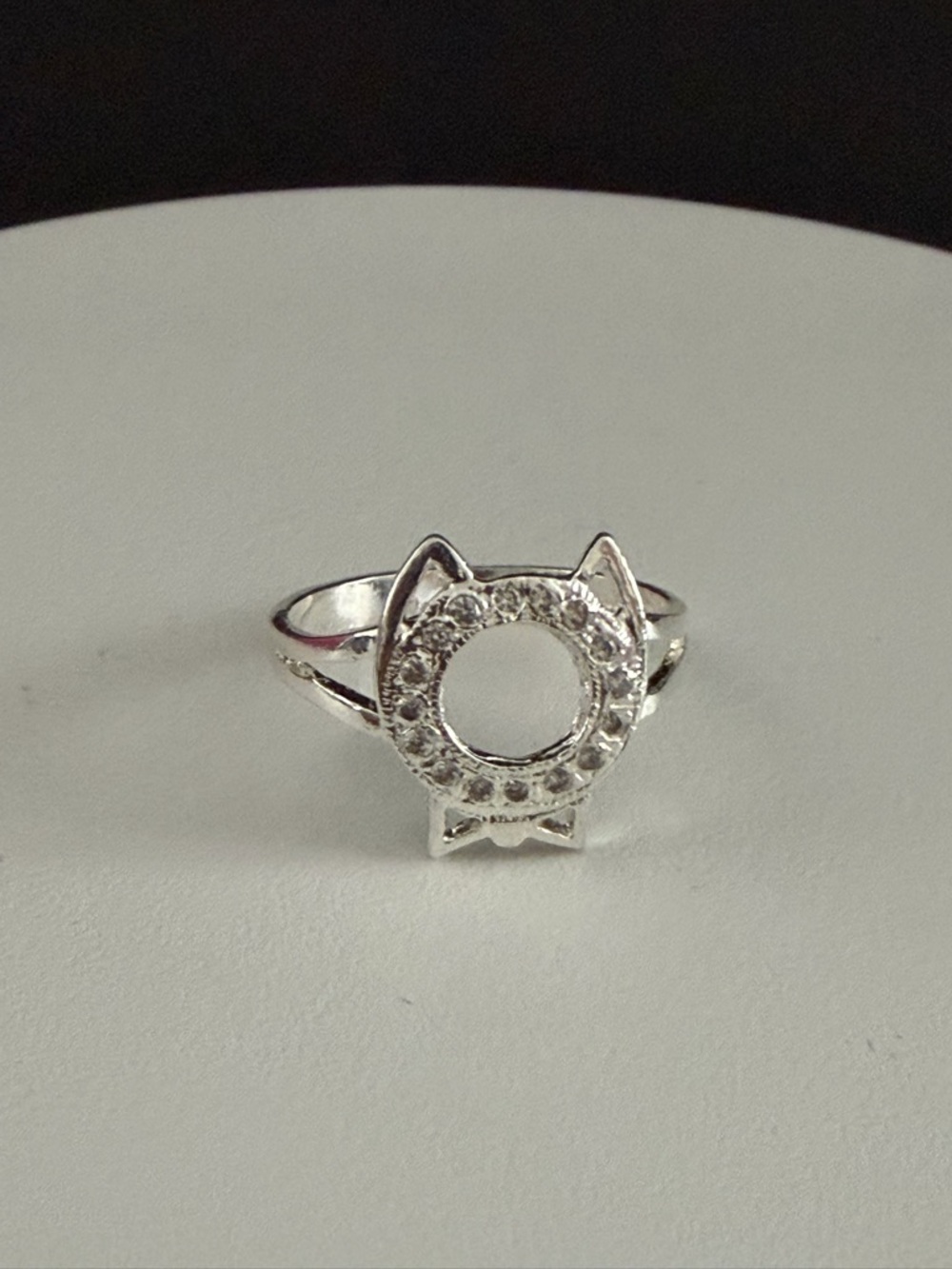 Sterling Silver 925  Cat Halo Ring with Clear Crystals.$35 firm